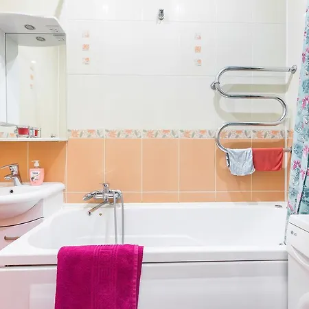 Apartament Guide Of - Nezavisimosti, Lido
