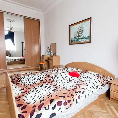 Apartament Guide Of - Nezavisimosti, Lido