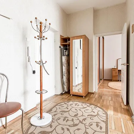 Guide Of - Nezavisimosti, Lido Apartament *